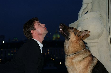 Gedeon Burkhard, Rhett Butler-koira - Poliisikoira Rex - Täydenkuun murhaaja - Kuvat elokuvasta