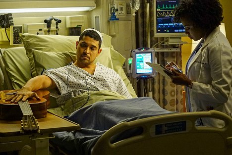 Wilmer Valderrama, Jerrika Hinton - Grey's Anatomy - I Wear the Face - Photos