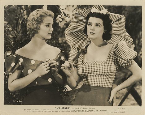 Martha O'Driscoll, Billie Seward - Li'l Abner - Fotosky