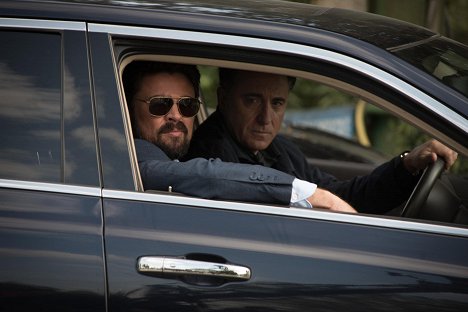 Karl Urban, Andy Garcia - Bent - Korruption kennt keine Regeln - Filmfotos