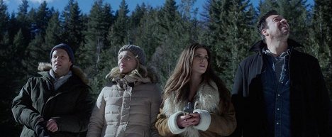Jamie Bamber, Stefanie von Pfetten, Marie Avgeropoulos, Aleks Paunovic - Frozen Money - Filmfotos