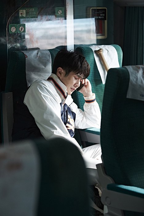 Woo-shik Choi - Dernier train pour Busan - Film