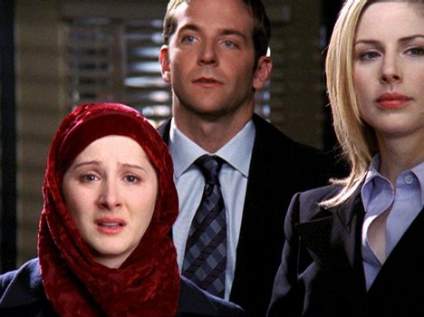 Bradley Cooper, Diane Neal - Law & Order: Special Victims Unit - Familienehre - Filmfotos