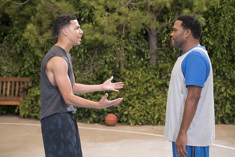 Marcus Scribner, Anthony Anderson - Black-ish - First and Last - Photos