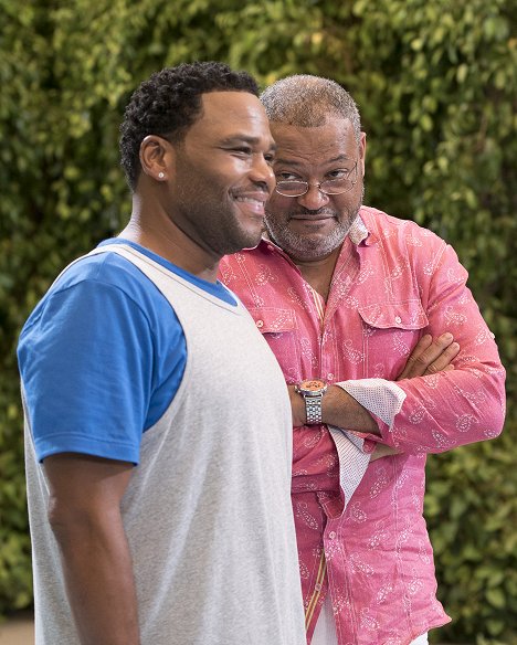 Anthony Anderson, Laurence Fishburne - Black-ish - First and Last - Photos