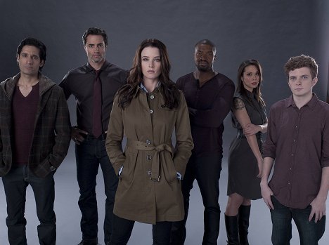 Stephen Lobo, Victor Webster, Rachel Nichols, Roger Cross, Lexa Doig, Erik Knudsen - Continuum - Season 2 - Werbefoto