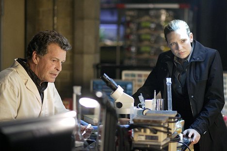 John Noble, Anna Torv - Fringe - August - Photos