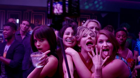 Zoë Kravitz, Ilana Glazer, Scarlett Johansson, Jillian Bell - Girls' Night Out - Filmfotos