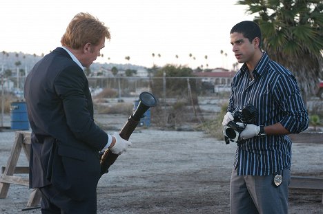 David Caruso, Adam Rodriguez - CSI: Miami - Pirated - Van film