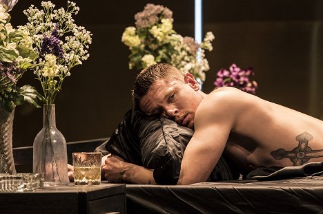 Jack O'Connell - Cat on a Hot Tin Roof - Photos