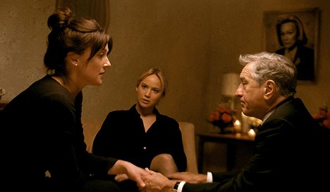 Elisabeth Röhm, Jennifer Lawrence, Robert De Niro - Joy - Z filmu
