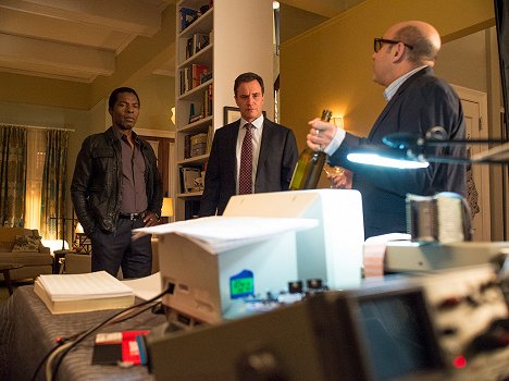 Isaach De Bankolé, Tim DeKay, Willie Garson - White Collar - Uncontrolled Variables - Photos