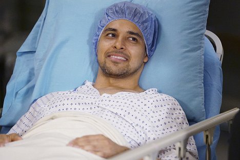 Wilmer Valderrama - Grey's Anatomy - You're Gonna Need Someone on Your Side - Photos