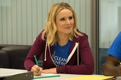Kristen Bell - The Good Place - Somewhere Else - Photos