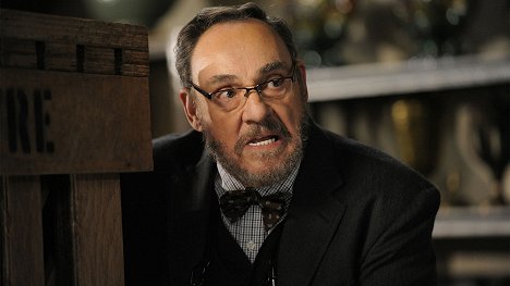 John Rhys-Davies - Psych - Indiana Shawn and the Temple of the Kinda Crappy, Rusty Old Dagger - Photos