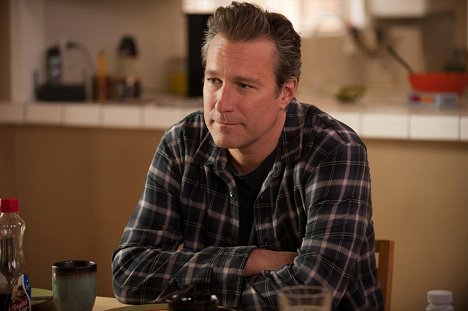 John Corbett - Parenthood - Jump Ball - Photos