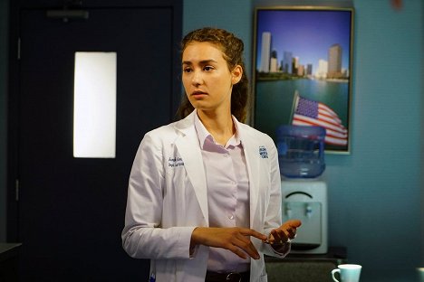 Rachel DiPillo - Nemocnice Chicago Med - Down By Law - Z filmu