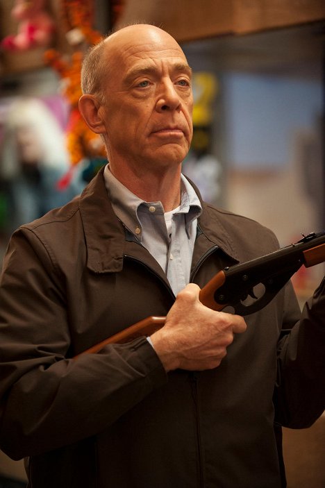 J.K. Simmons - Growing Up Fisher - The Date from Hell-nado - Filmfotos