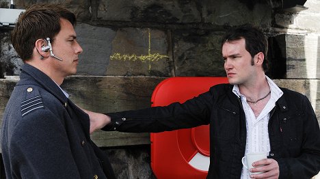 John Barrowman, Gareth David-Lloyd - Torchwood - Fragments - Film