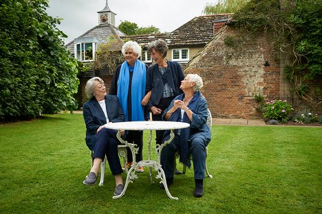 Maggie Smith, Joan Plowright, Eileen Atkins, Judi Dench - Tea with The Dames - Photos
