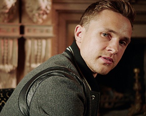 William Moseley - The Royals - Seek for Thy Noble Father in the Dust - Photos