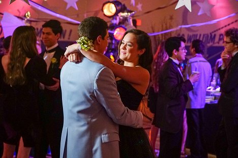 Hayley Orrantia - The Goldbergs - A Night to Remember - Photos