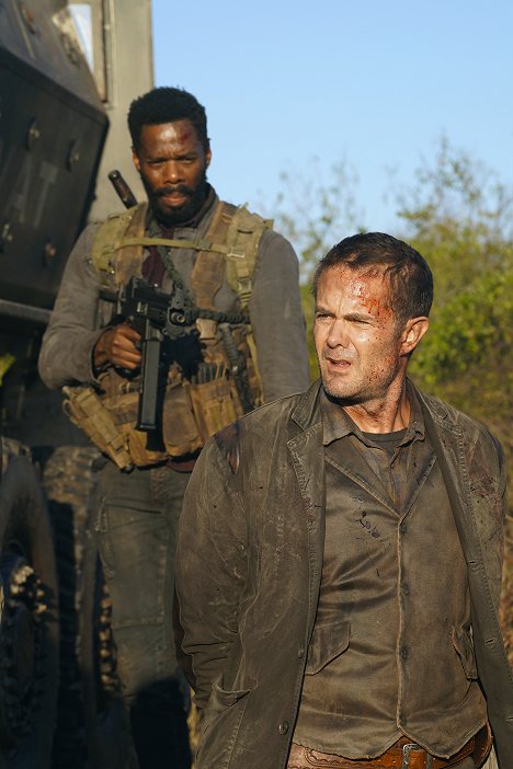 Colman Domingo, Garret Dillahunt - Fear the Walking Dead - Another Day in the Diamond - Film