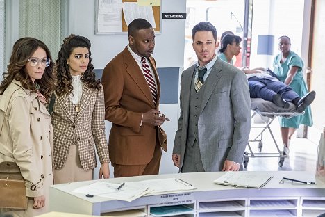 Abigail Spencer, Claudia Doumit, Malcolm Barrett, Matt Lanter - Timeless - The Day Reagan Was Shot - Z filmu