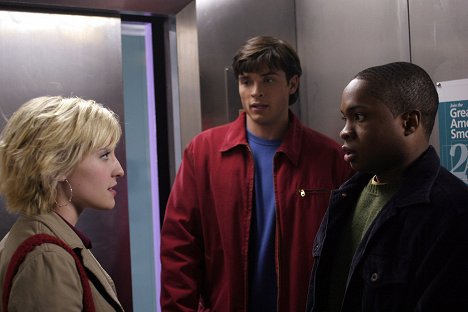Allison Mack, Tom Welling, Sam Jones III - Smallville - Sag die Wahrheit - Filmfotos
