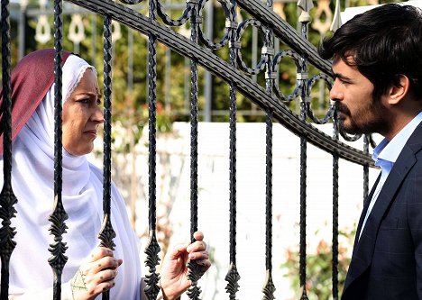 Vahide Perçin, Gürkan Günal - Göç Zamanı - De la película
