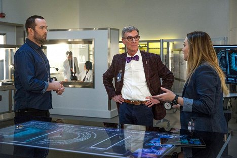 Sullivan Stapleton, Bill Nye, Ashley Johnson - Blindspot - Let It Go - Photos