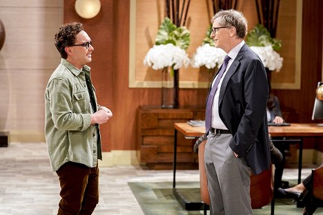 Johnny Galecki, Bill Gates - The Big Bang Theory - The Gates Excitation - Photos