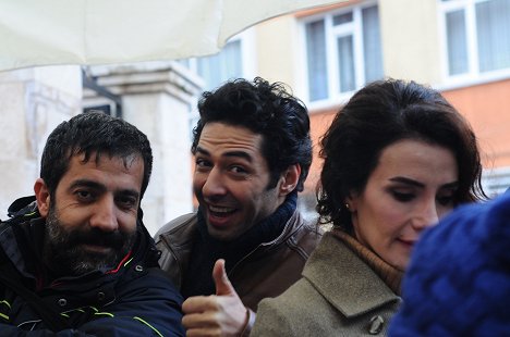 Mert Fırat, Songül Öden - Serçe Sarayı - Tournage