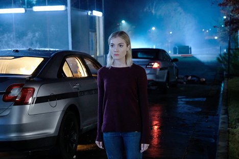 Skyler Samuels - The Gifted - eXploited - Film