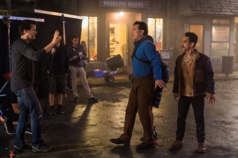 Rick Jacobson, Bruce Campbell, Ray Santiago - Ash vs. Evil Dead - Judgement Day - Making of