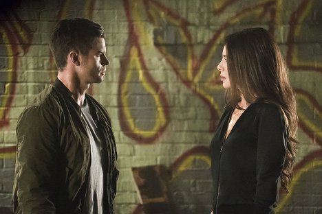 Daniel Gillies, Jaime Murray - The Originals - Ne me quitte pas - Van film