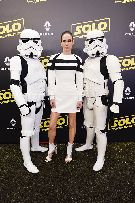'Solo: A Star Wars Story' party at the Carlton Beach following the film's out of competition screening during the 71st International Cannes Film Festival at Carlton Beach on May 15, 2018 in Cannes, France - Jennifer Connelly - Solo: Star Wars Story - Z akcí