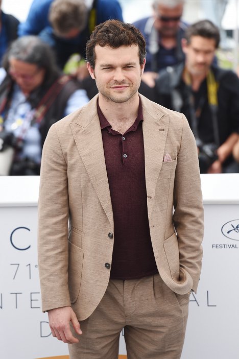 'Solo: A Star Wars Story' official photocall at Palais des Festivals on May 15, 2018 in Cannes, France - Alden Ehrenreich - Solo: Star Wars Story - Z akcí
