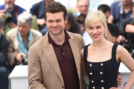 'Solo: A Star Wars Story' official photocall at Palais des Festivals on May 15, 2018 in Cannes, France - Alden Ehrenreich, Emilia Clarke