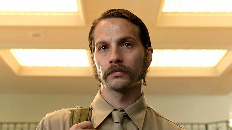 Logan Marshall-Green - Quarry - Člověku voda nechybí - Z filmu