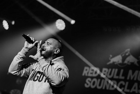 Patrik "Rytmus" Vrbovský - Red Bull Music SoundClash: Rytmus vs. Iné Kafe - Z filmu