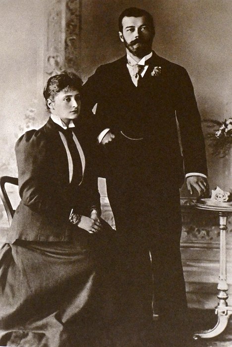 carevna Alexandra Fjodorovna Hesenská, Nicholas II of Russia - Nicholas and Alexandra - Z filmu