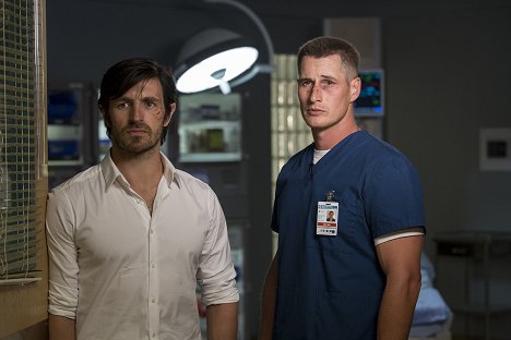 Eoin Macken, Brendan Fehr - The Night Shift - Keep the Faith - De la película