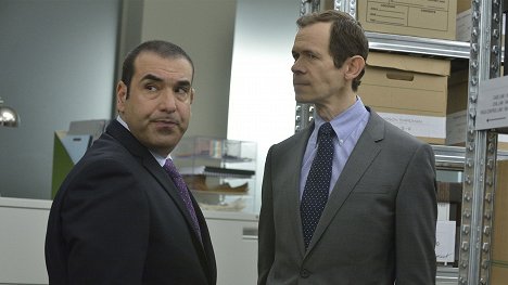 Rick Hoffman, Adam Godley - Kravaťáci - She's Mine - Z filmu