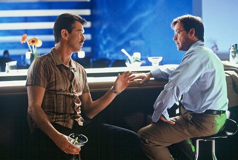 Pierce Brosnan, Greg Kinnear - Mord und Margaritas - Filmfotos