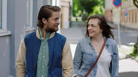 Jakob Oftebro, Siri Seljeseth - Nuoret ja lupaavat - Season 1 - Kuvat elokuvasta