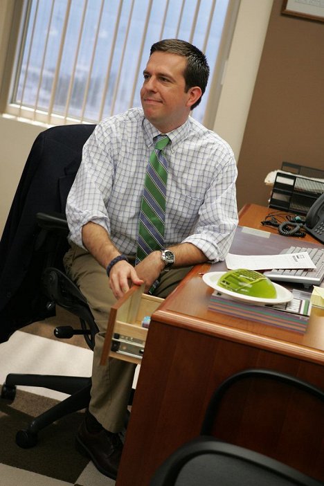 Ed Helms - The Office (U.S.) - Initiation - Photos