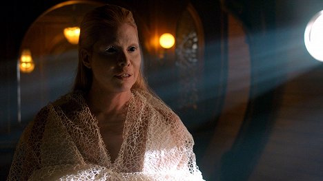 Candis Cayne - The Magicians - The Losses of Magic - Photos