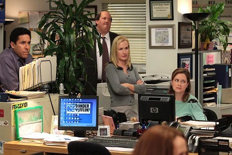 Oscar Nuñez, Brian Baumgartner, Angela Kinsey, Jenna Fischer - The Office - Auxiliar de ventas - De la película