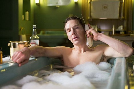 Benedict Cumberbatch - Patrick Melrose - Bad News - Van film